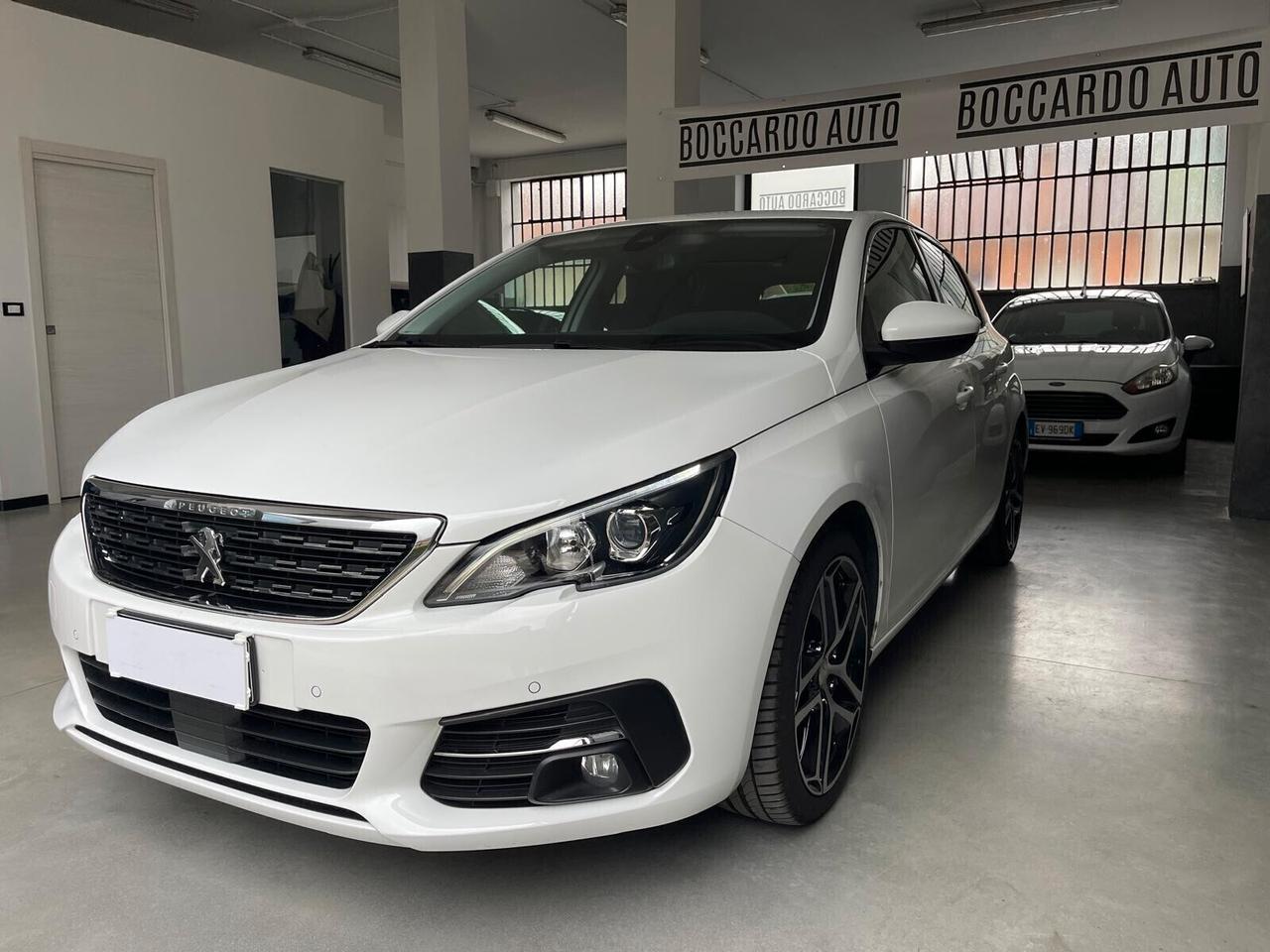 Peugeot 308 BlueHDi 120 S&S Allure
