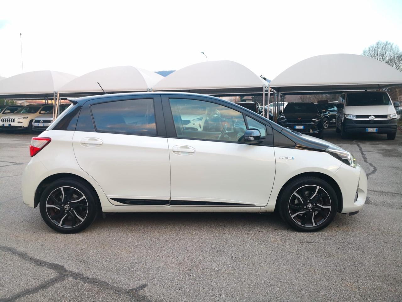 Toyota Yaris 1.5 Hybrid 5 porte Trend "White Edition" Automatic