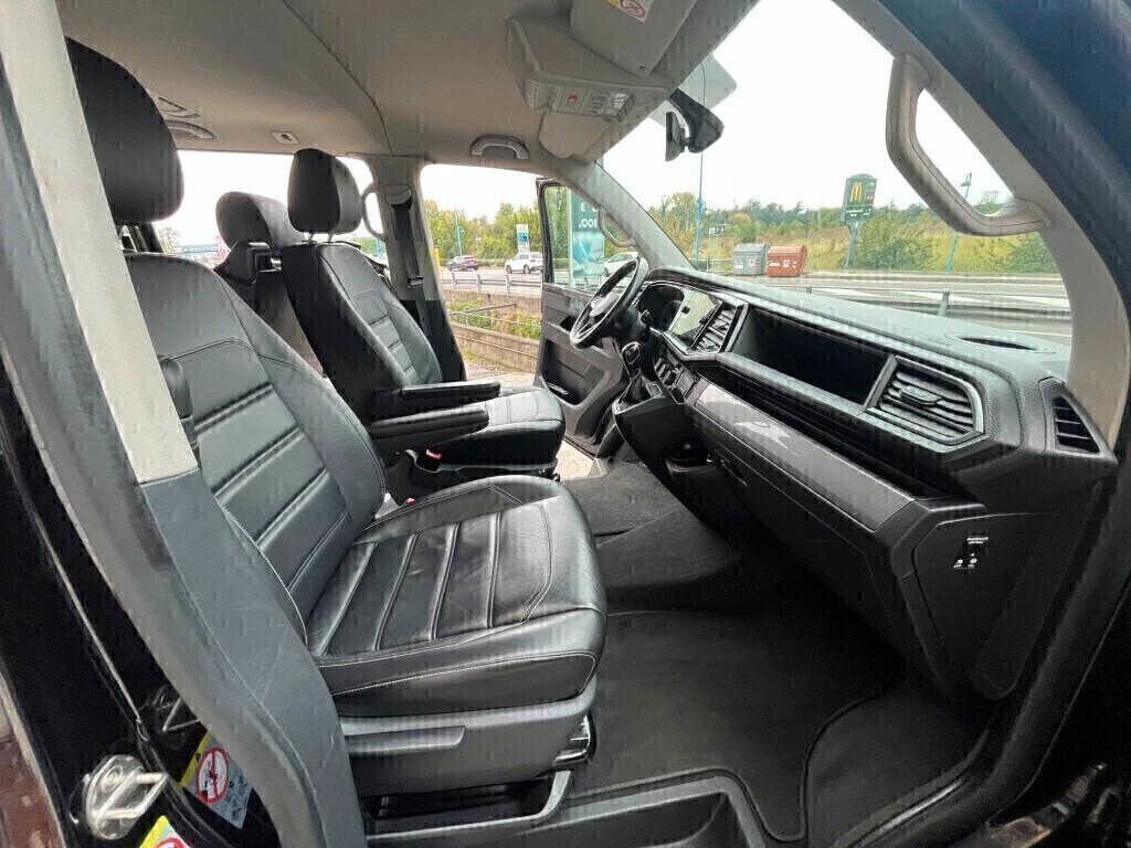 Volkswagen Multivan 2.0TDI T6.1 Highline 150cv dsg 7p Promo