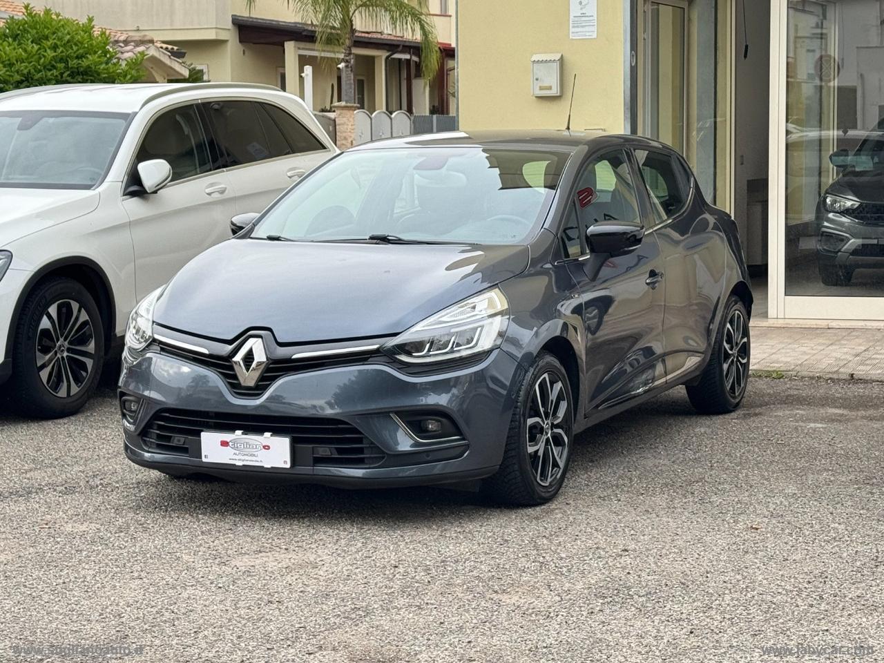 RENAULT Clio dCi 8V 90CV 5p.Moschino Zen LED + TELEC POST