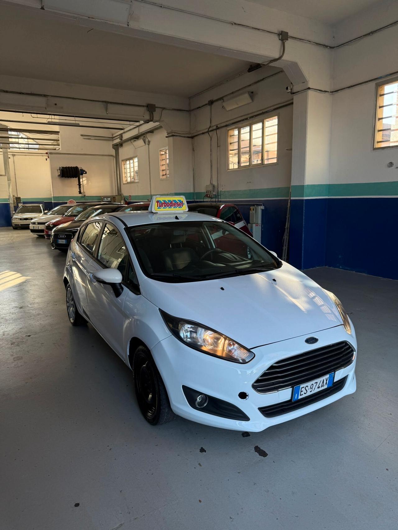 Ford Fiesta 1.5 TDCi 75CV 5 porte