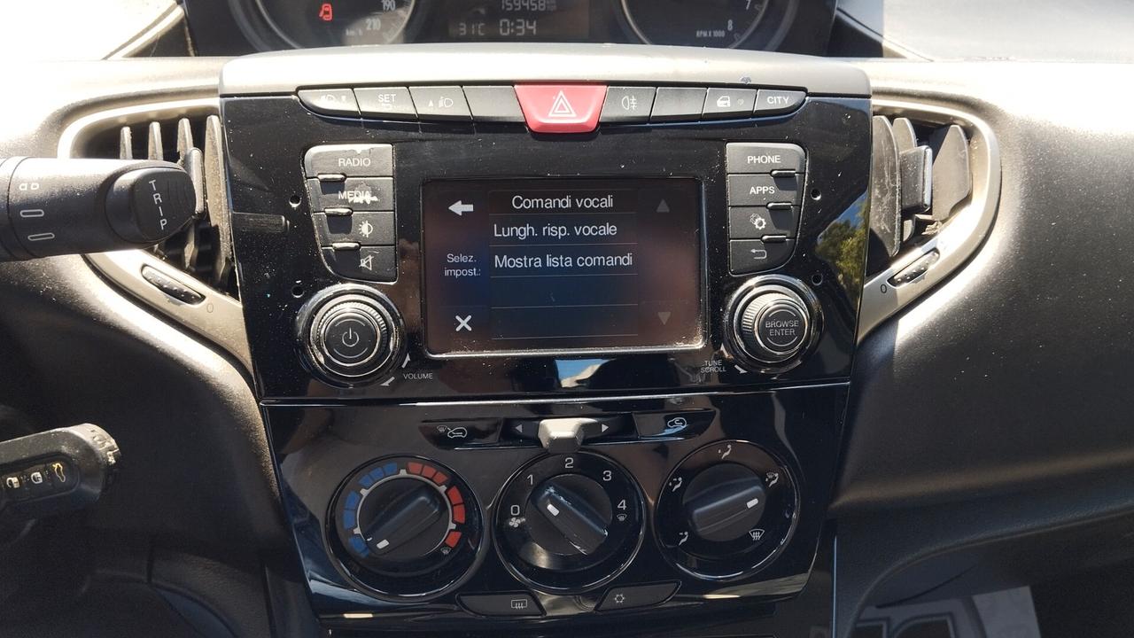 LANCIA YPSILON 1.2 BENZINA