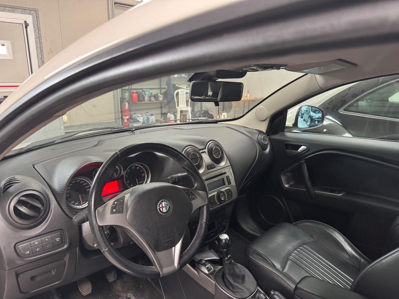Alfa Romeo MiTo 1.4 T 155 CV Distinctive Sport Pack