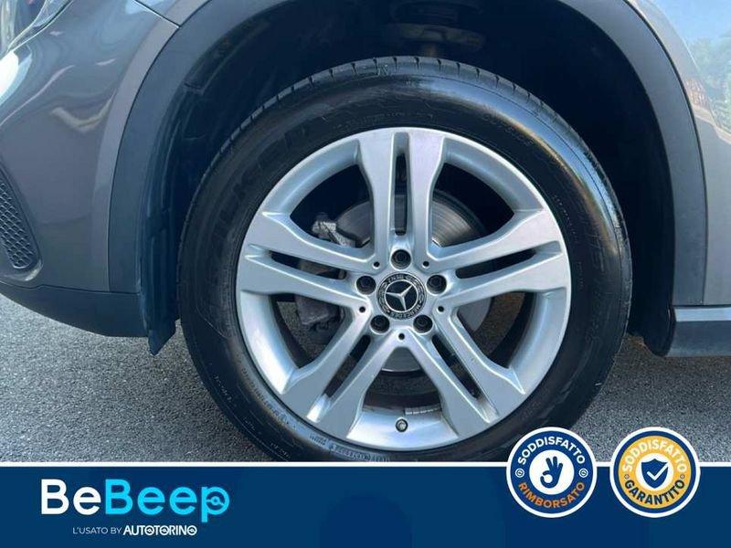 Mercedes-Benz GLA 200 D SPORT 4MATIC AUTO