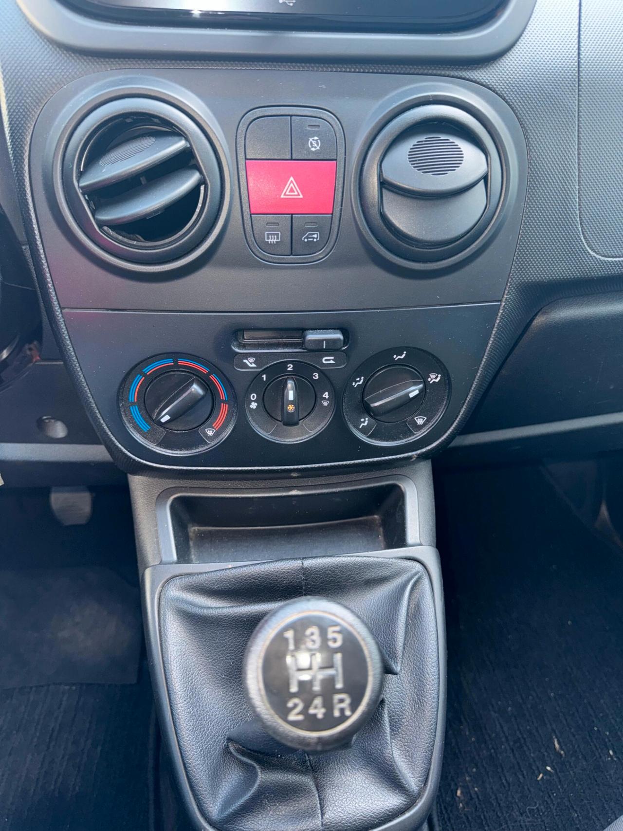 Fiat Fiorino 1.3 MJT 95CV Cargo