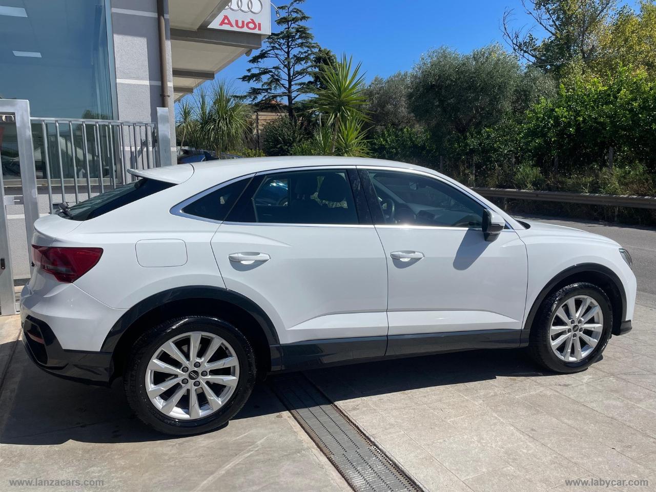 AUDI Q3 SPB 35 TDI Business Plus