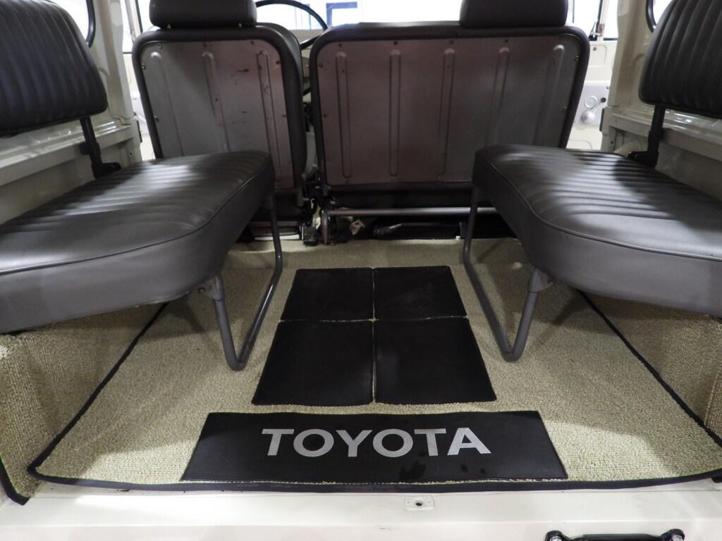 Toyota Land Cruiser 5 Porte LAND CRUISER FJ 40