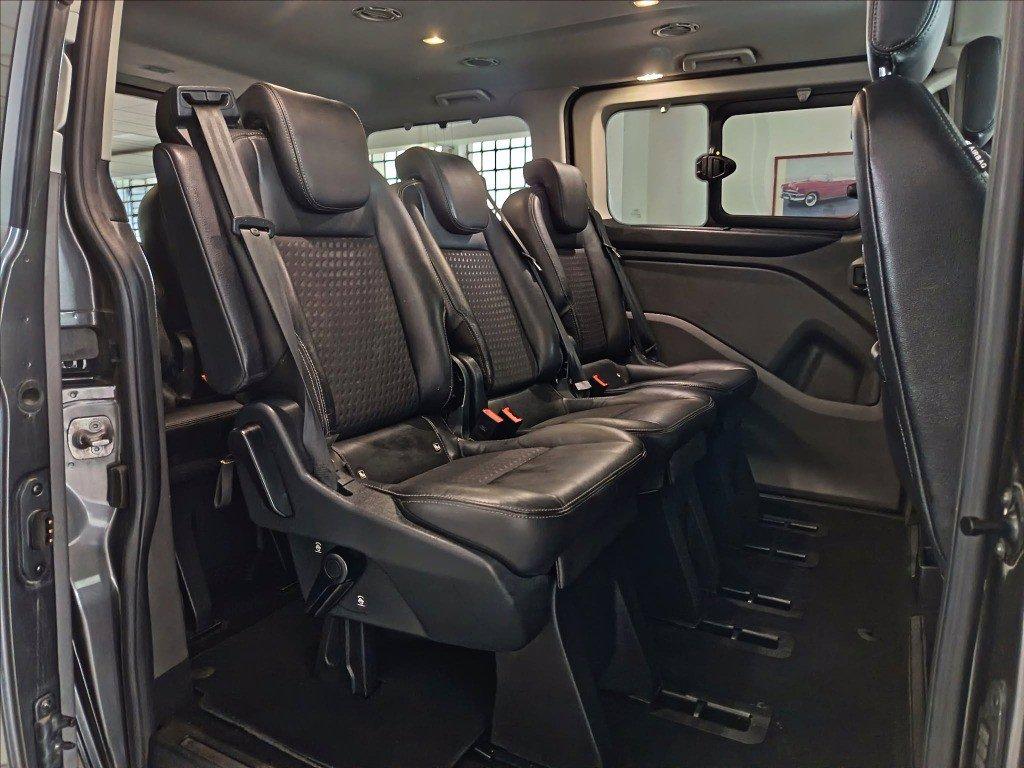 FORD Tourneo Custom 320 2.0 tdci 185cv Sport L1H1 E6.2 del 2022