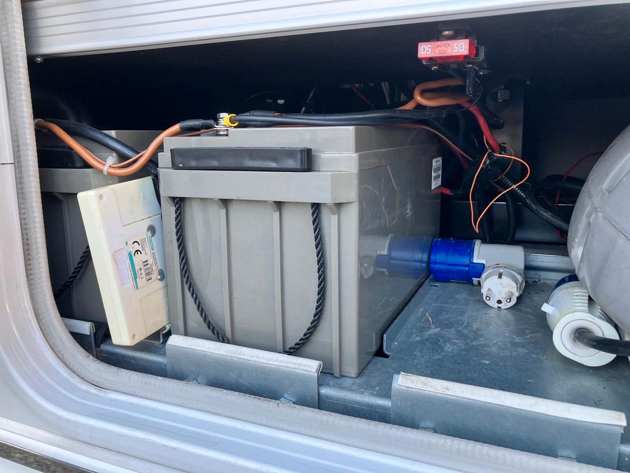 Knaus SUN I 900 LEG MOTORHOME