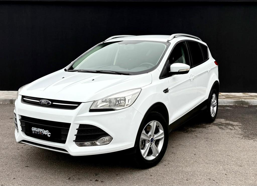 Ford Kuga 2.0 tdci Titanium 2wd 140cv