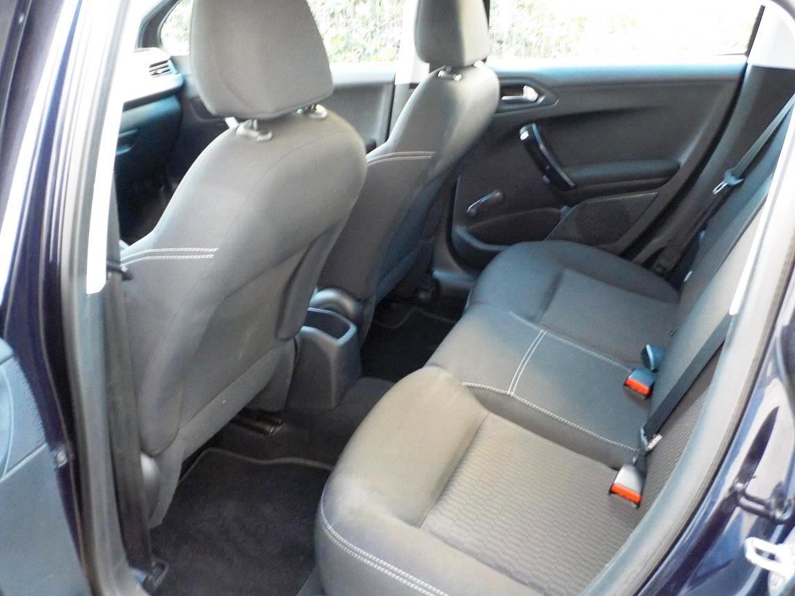 Peugeot 208 BlueHDi 75 5 porte Active