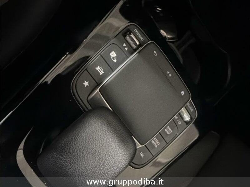 Mercedes-Benz Classe A - W177 2018 Diesel A 180 d Premium auto