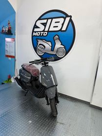 TENNIS VELOCIFERO 125CC