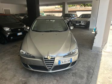 Alfa Romeo 147 1.9 JTD (115) 5 porte Exclusive