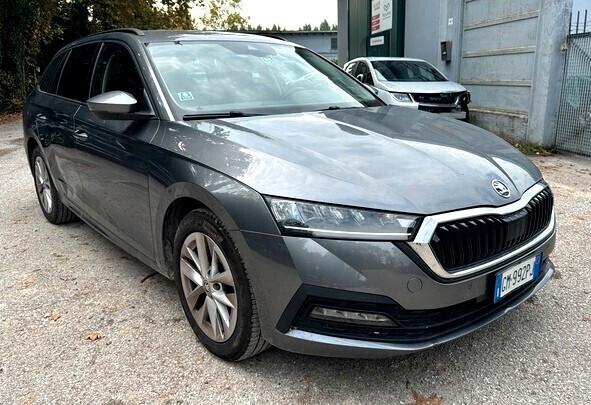 Skoda Octavia 2.0 TDI EVO SCR DSG Wagon Executive
