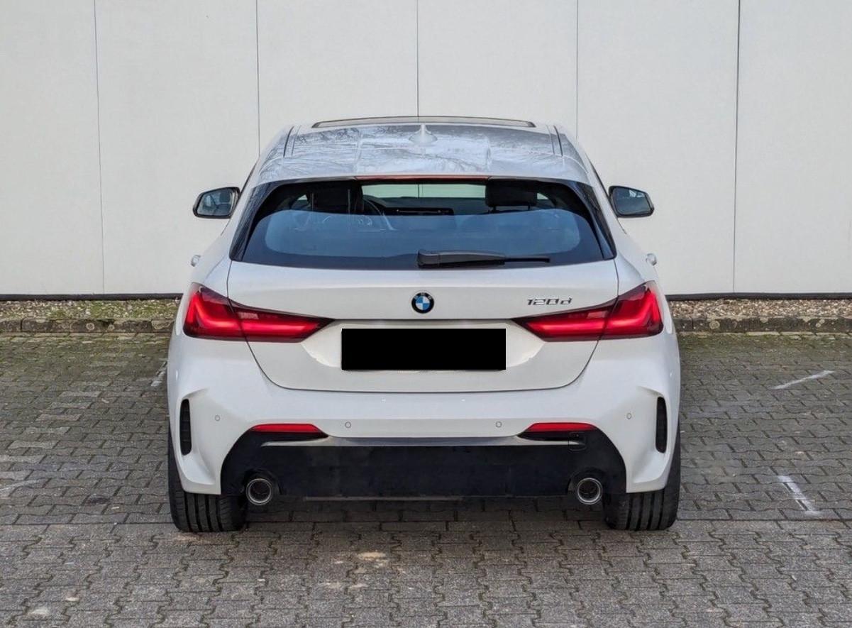 Bmw 120 120d 5p. Msport