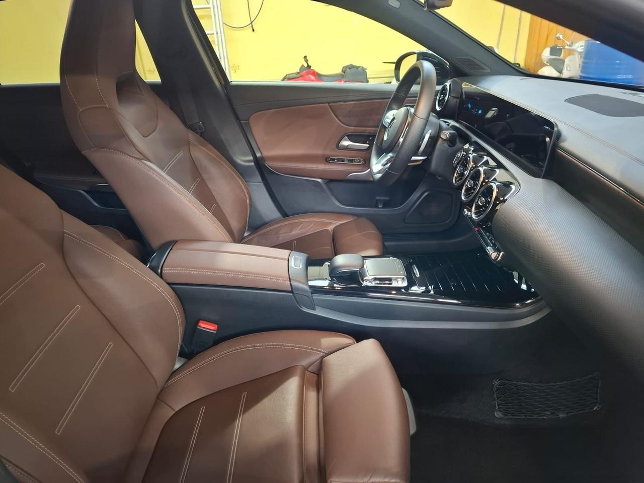 Mercedes-benz A 180 d Automatic Premium full optional