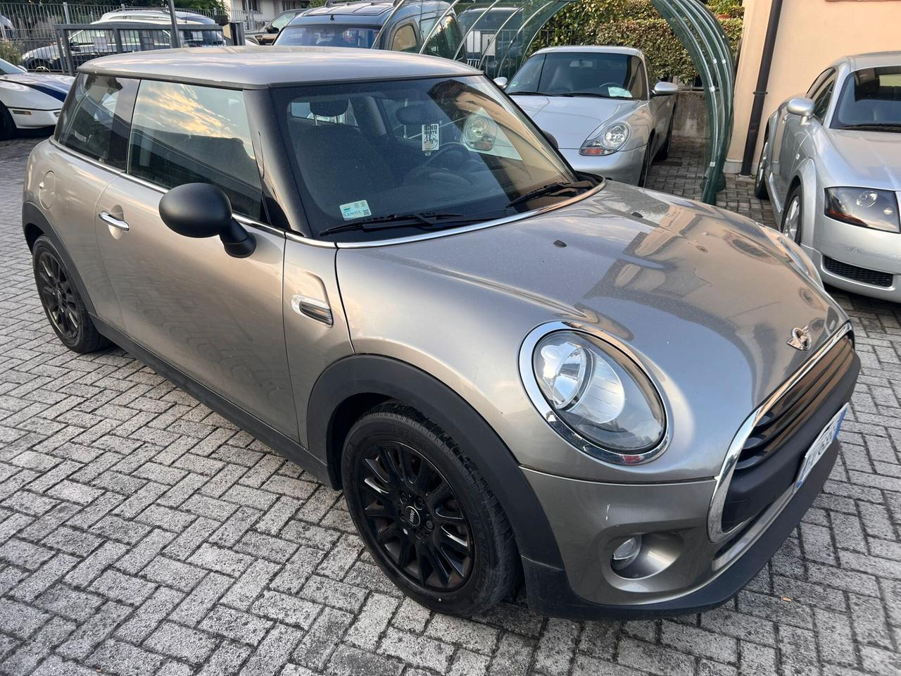 Mini Cooper One D Hype