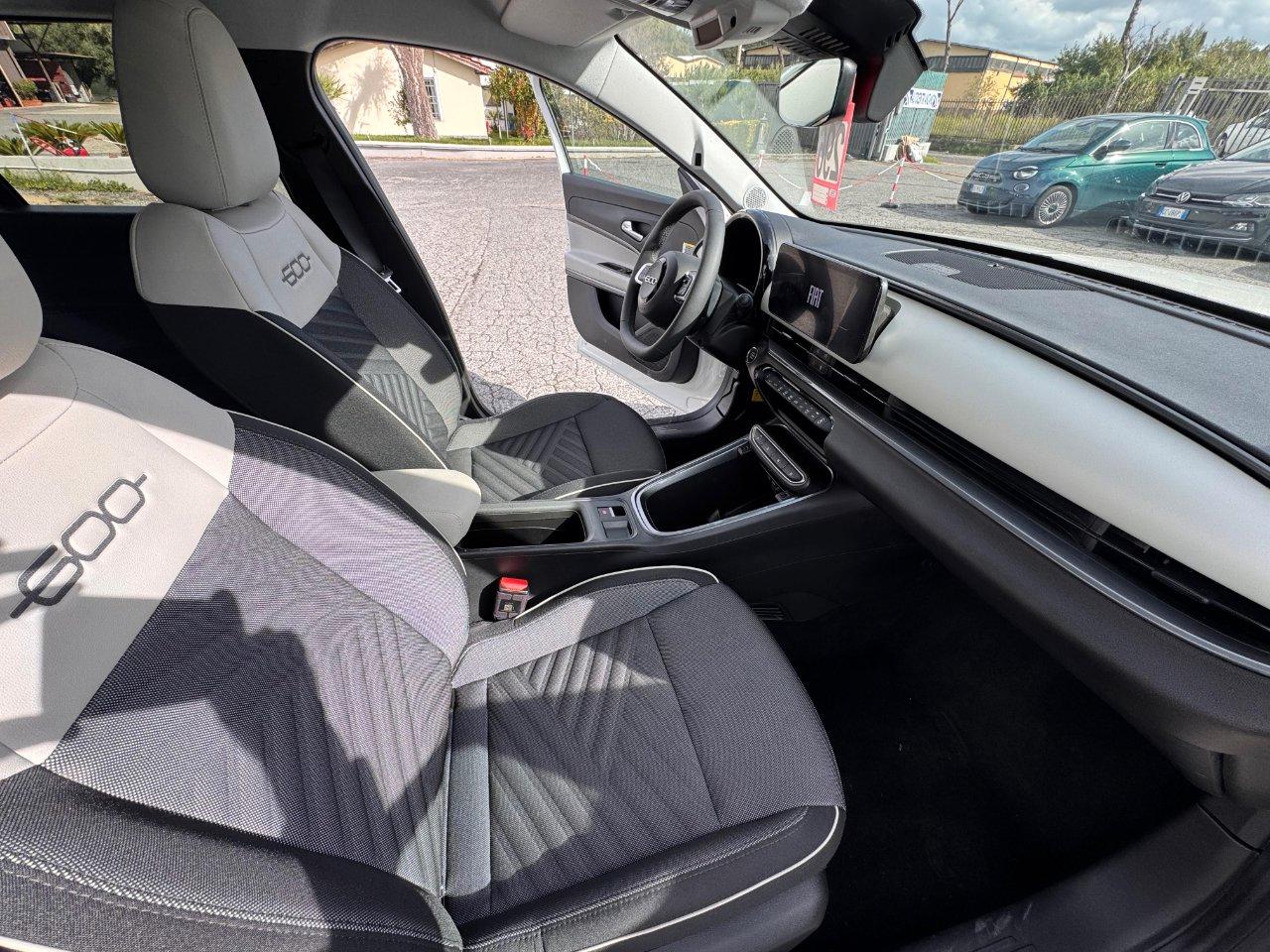 Fiat 600 1.2 hybrid La Prima 145cv auto