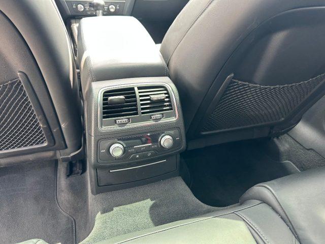 AUDI RS6 Avant 4.0 TFSI quattro tiptronic performance
