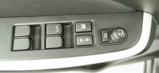 SUZUKI Swift 1.2 Hybrid Top