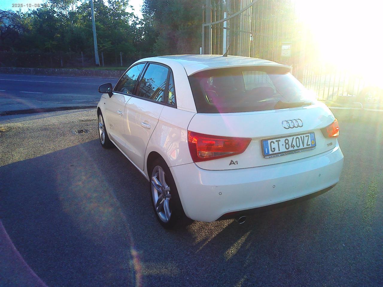 Audi A1 1.2 TFSI S line edition