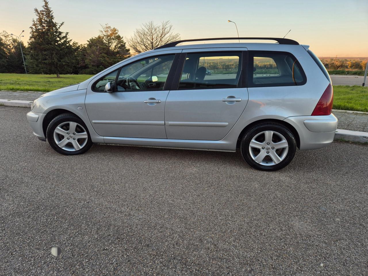 Peugeot 307 1.6 16V HDi 110CV anno 05