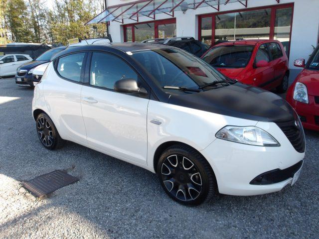 LANCIA Ypsilon 0.9 TwinAir 85 CV 5 porte S&S S Momodesign