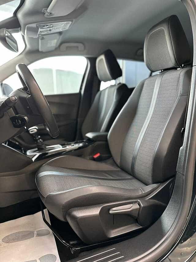 Peugeot 2008 PureTech 130 S&S Allure