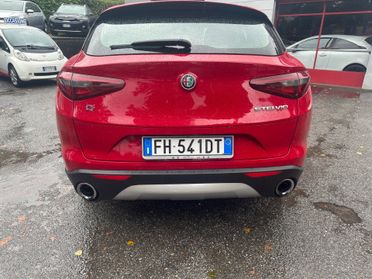 Alfa Romeo Stelvio 2.0 Turbo 280 CV AT8 Q4 Super