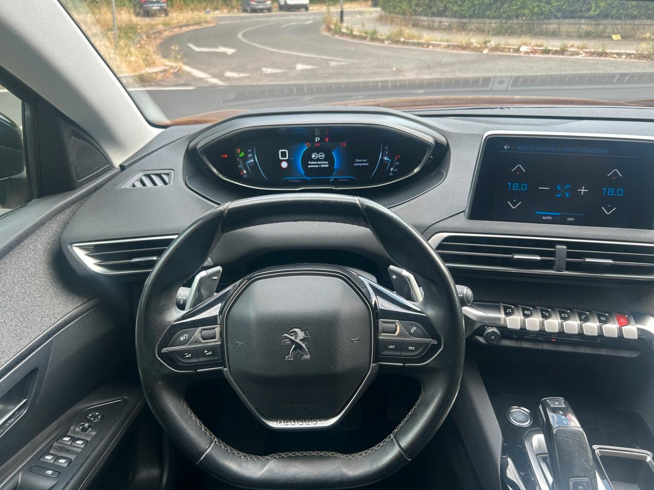 Peugeot 3008 BlueHDi 120 S&S EAT6 Allure full optional Camera, Keyless go, Led, Navi, palette al volante
