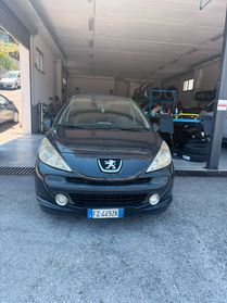 Peugeot 207 1.4 HDi 70CV 5p. ONE Line