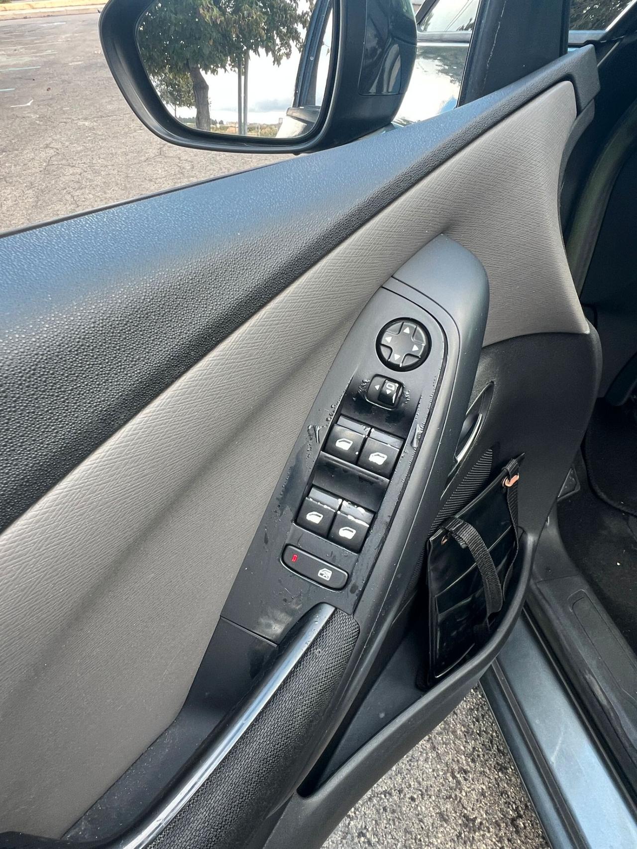 Citroen C4 Picasso 1.6 e-HDi 115 Exclusive NAVIG.