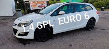 Opel Astra 1.4 Benzina. GPL