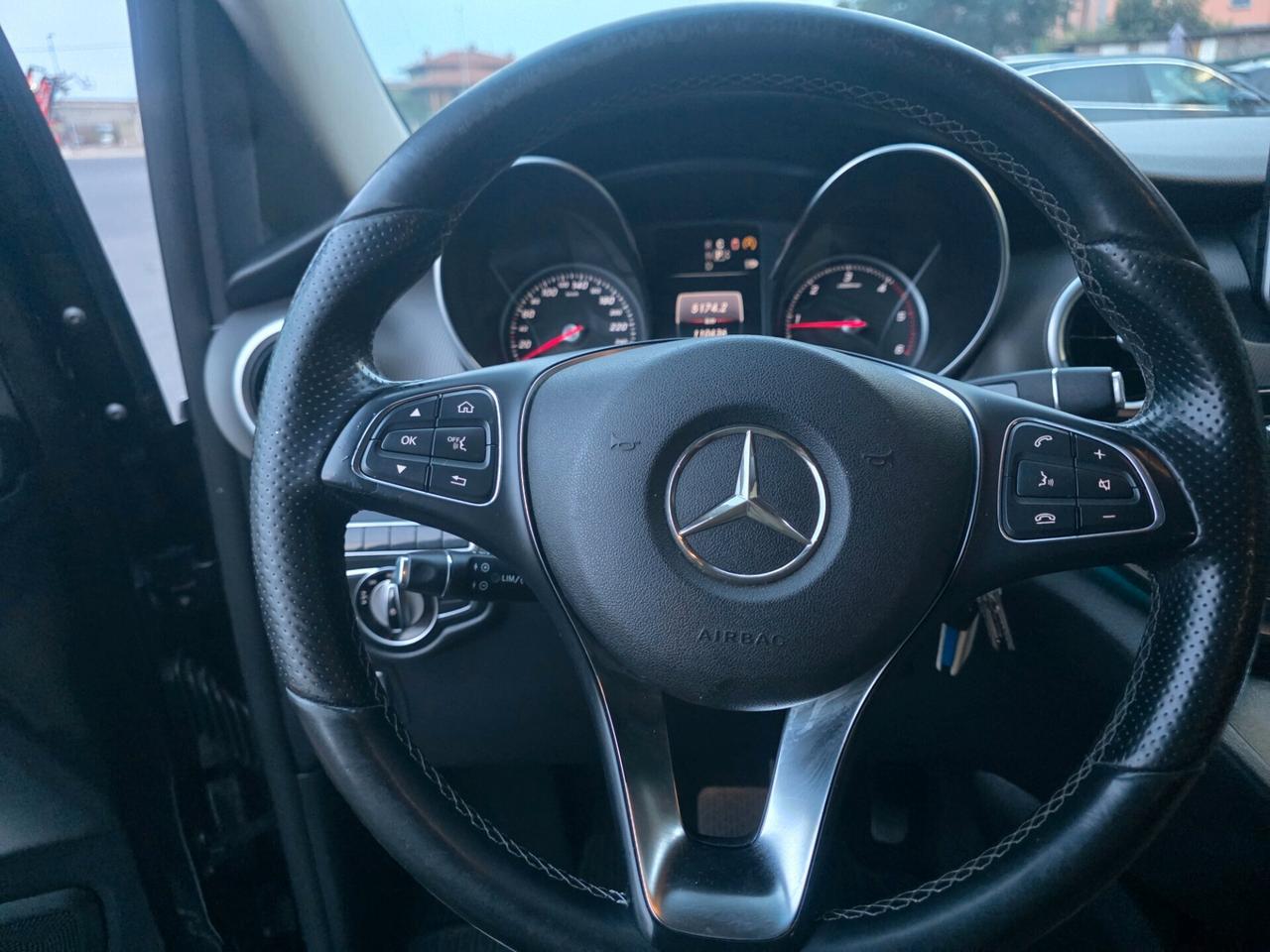 Mercedes-Benz Classe V 250 d in versione Extralonq