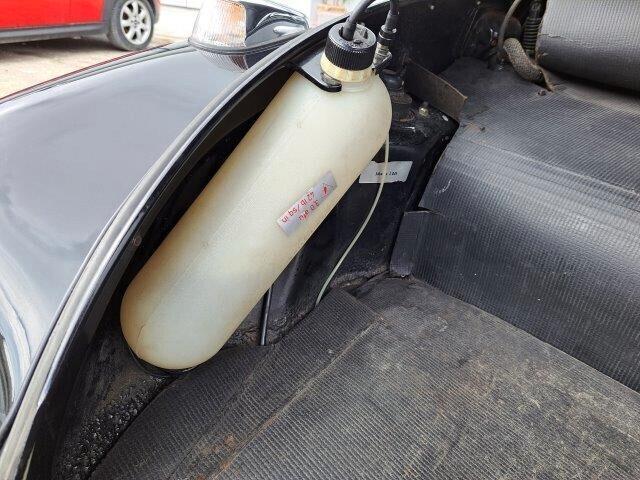 Volkswagen MAGGIOLONE CABRIO KARMANN 1303 - ASI-