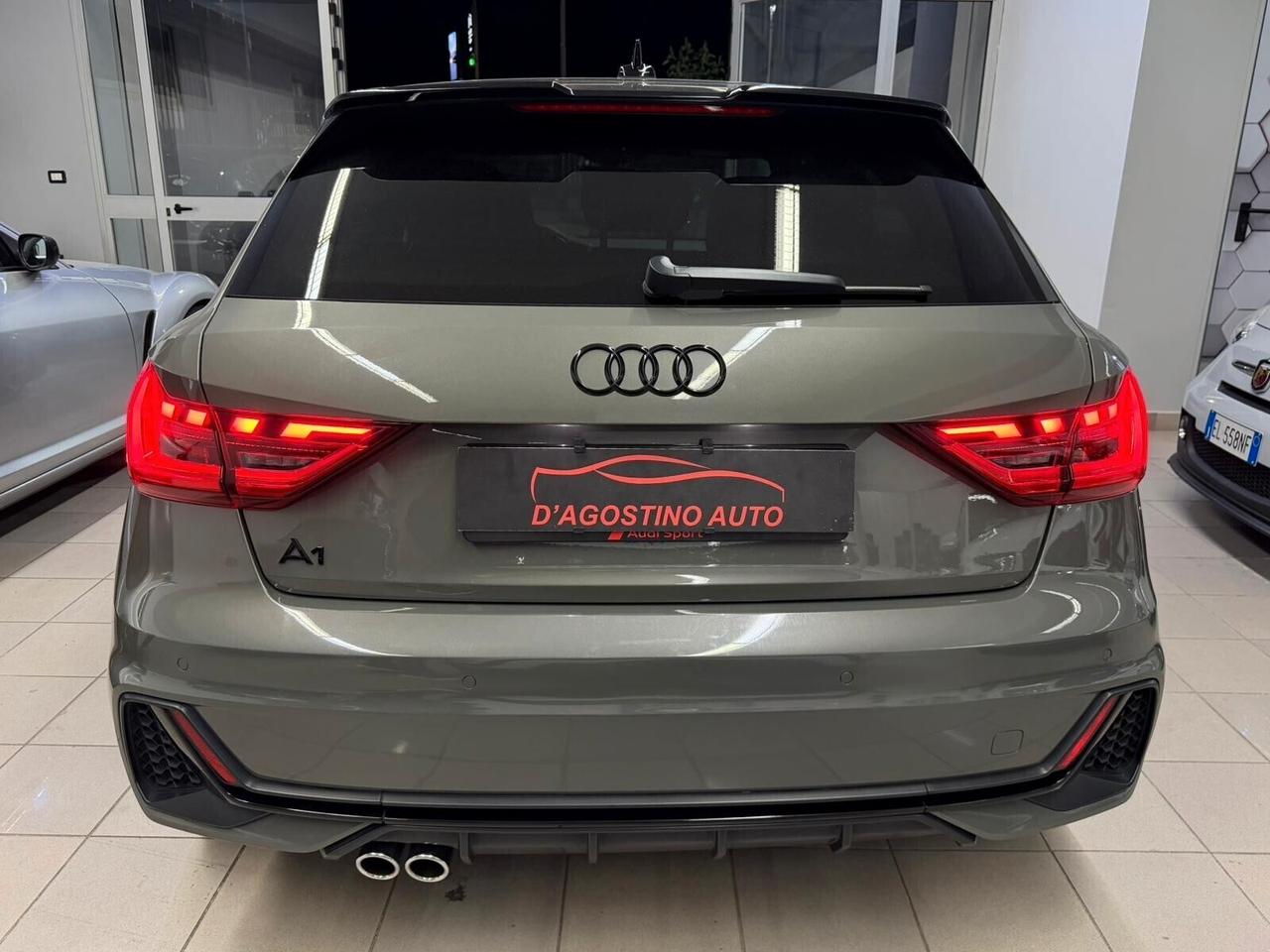 Audi A1 SPB 40 TFSI S tronic line edition