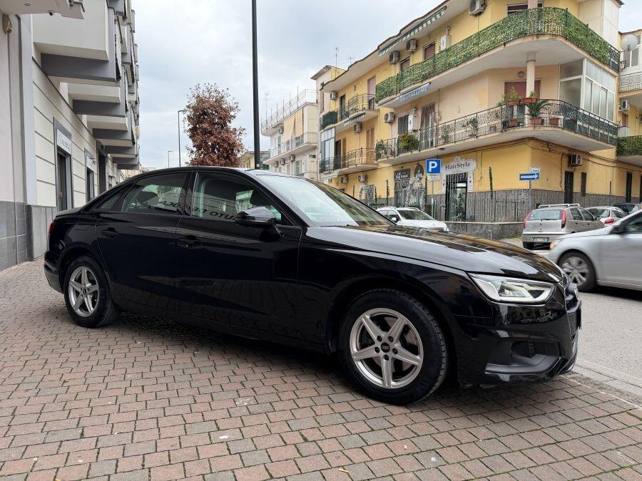 AUDI A4 2.0 TDI HYBRID BUSINESS CERTIFICATA NUOVA