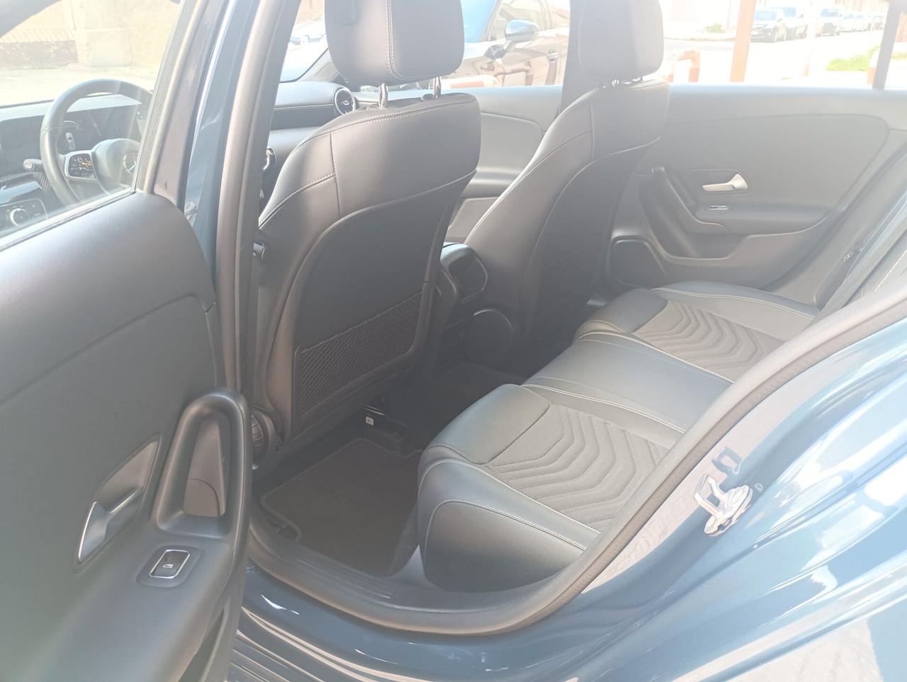 Mercedes-benz A 180 1.5 d 116 Cv Business Line 8G-DCT Automatic