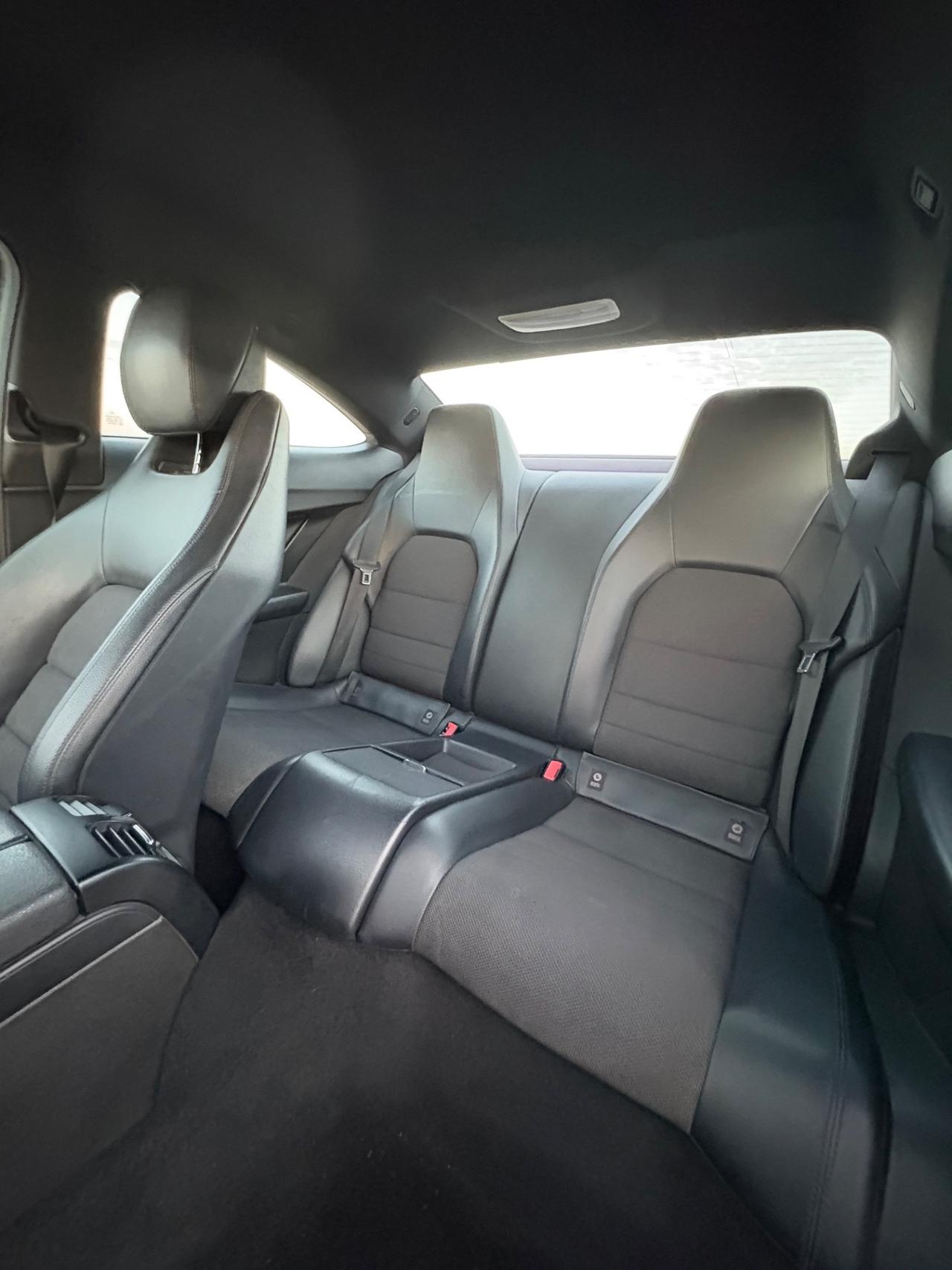 Mercedes-benz C 220 CDI BlueEFFICIENCY Avantgarde