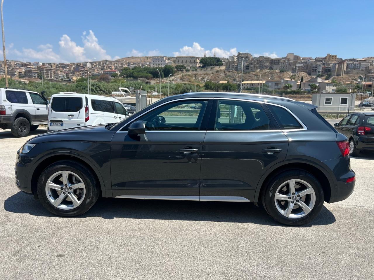 Audi Q5 2.0 TDI 190 CV quattro S tronic Business Sport