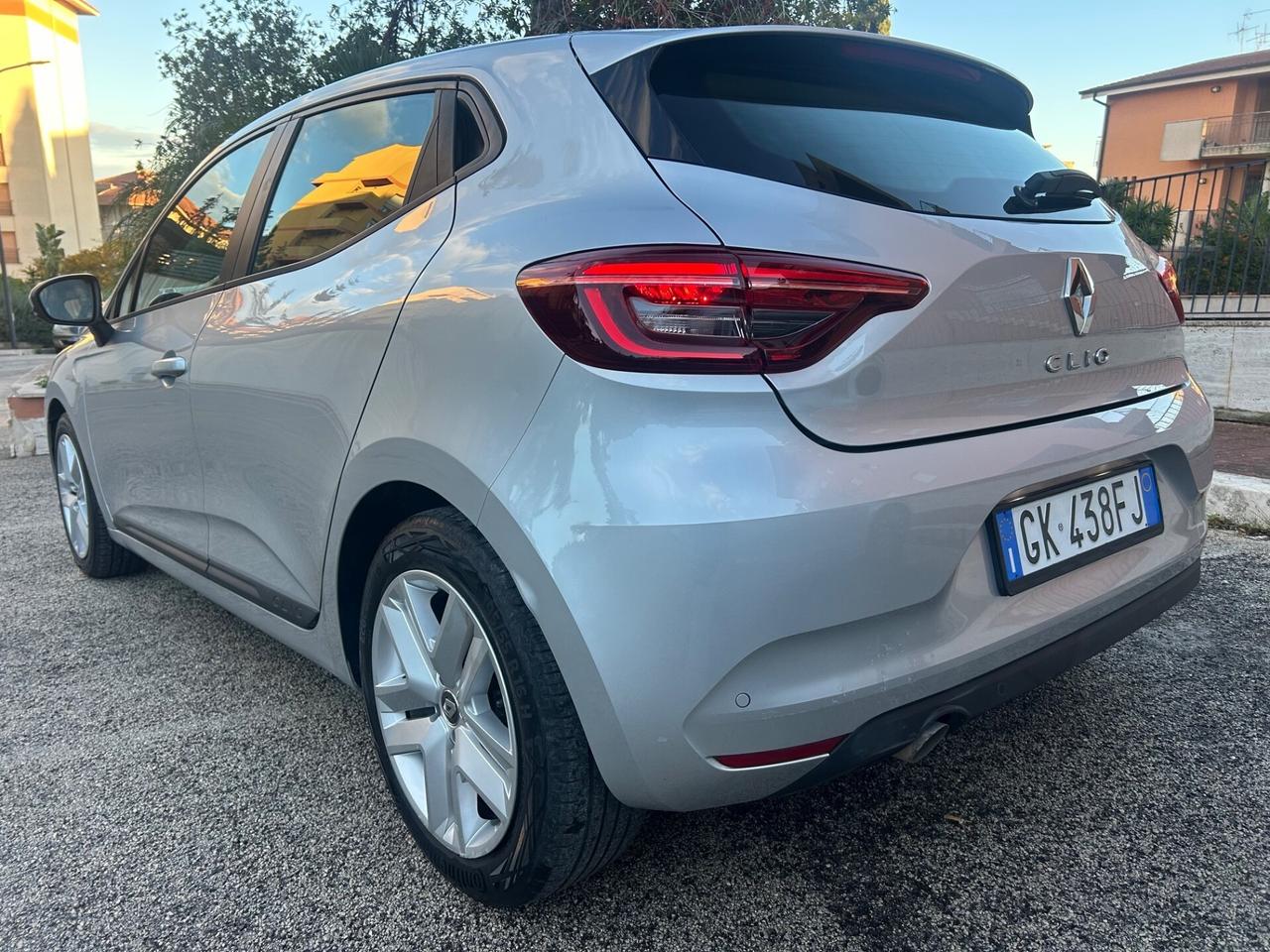 Renault Clio 1.0 BENZ IDEALE PER NEO PATENTATI