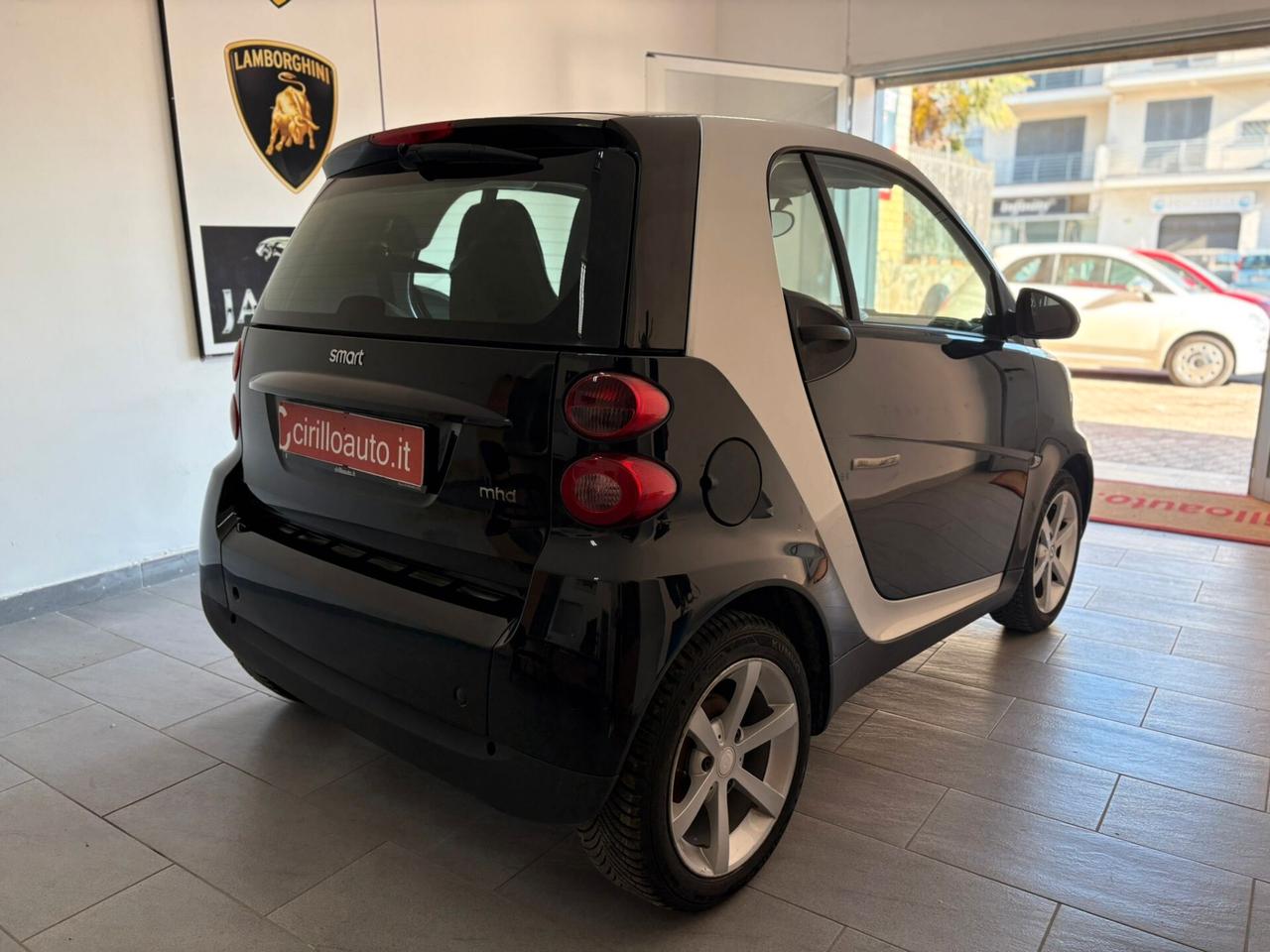 Smart ForTwo 1000 52 kW MHD coupé passion