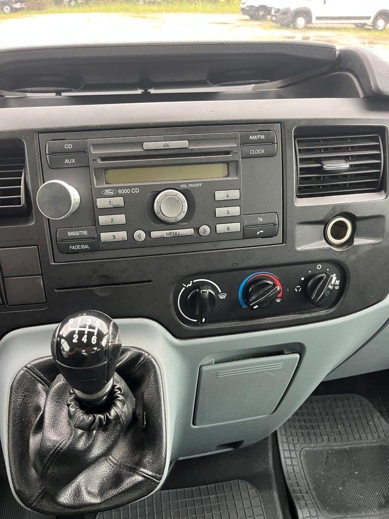 Ford Transit 350M 2.4 TDCi/115 PM-RG Cabinato