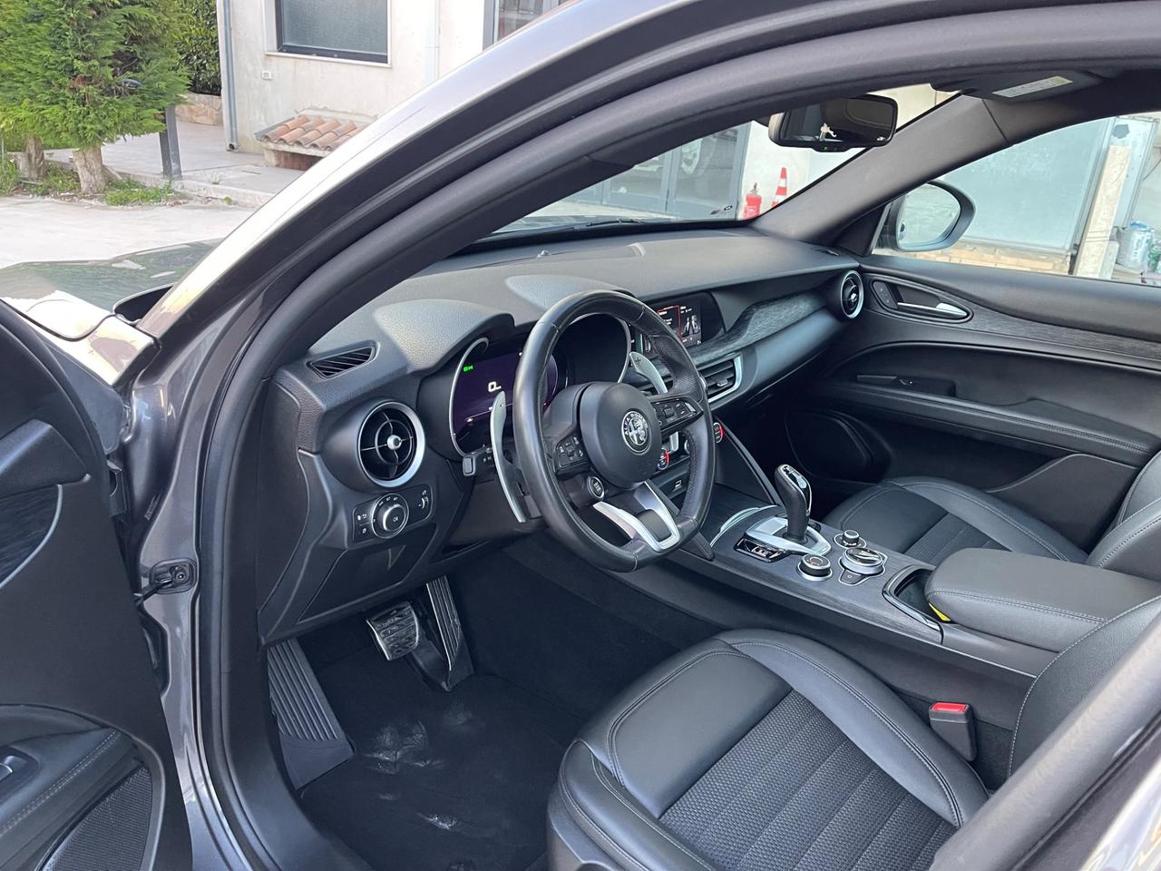 Alfa Romeo Stelvio 2.2 Turbodiesel 160 CV AT8 RWD Sprint