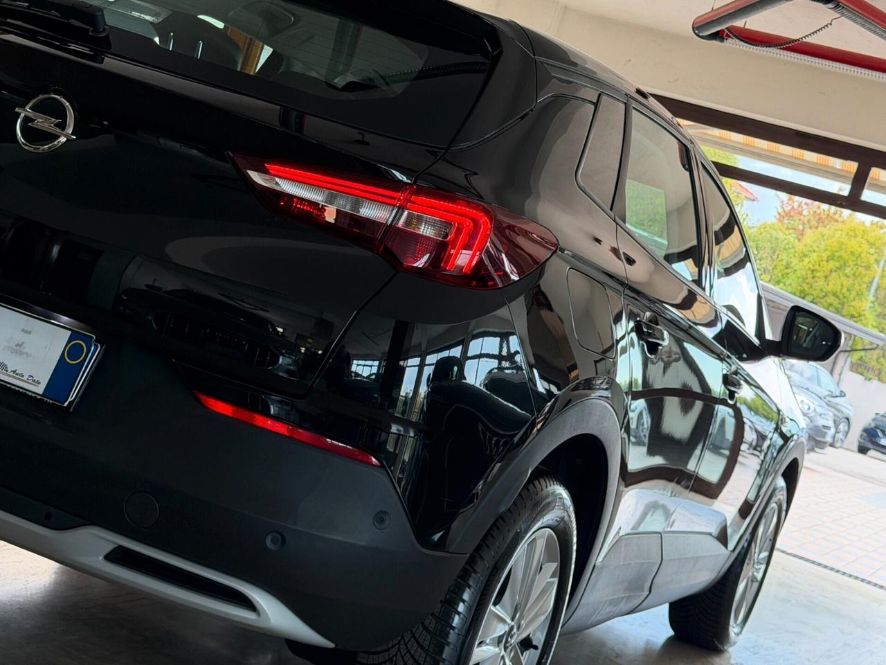 Opel Grandland 1.5 DIESEL 130 cv. Eat8 ELEGANCE (Nav)