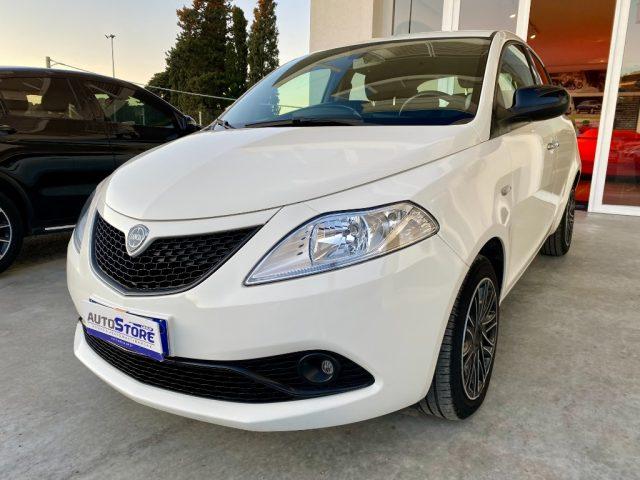 LANCIA Ypsilon 1.0 FireFly 5 porte S&S Hybrid Ecochic Gold