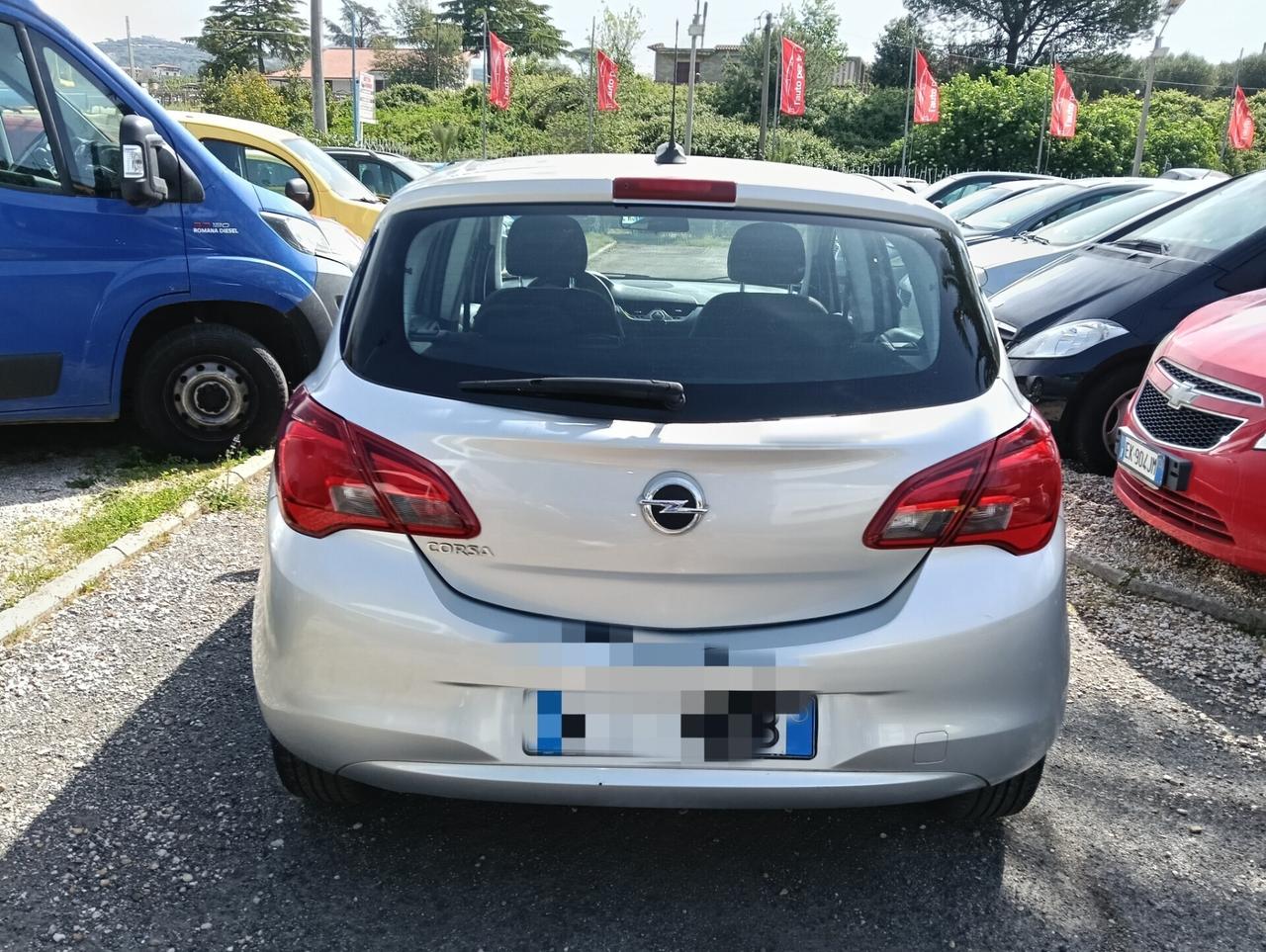 Opel Corsa 1.2 5 porte