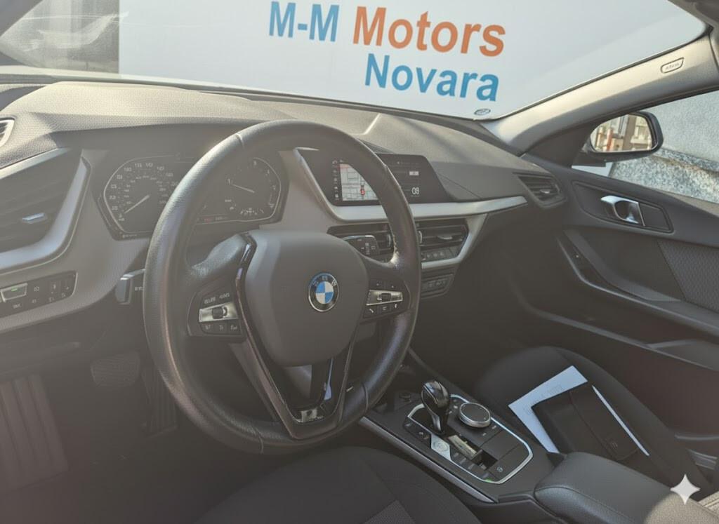 Bmw 116d 5p. Business