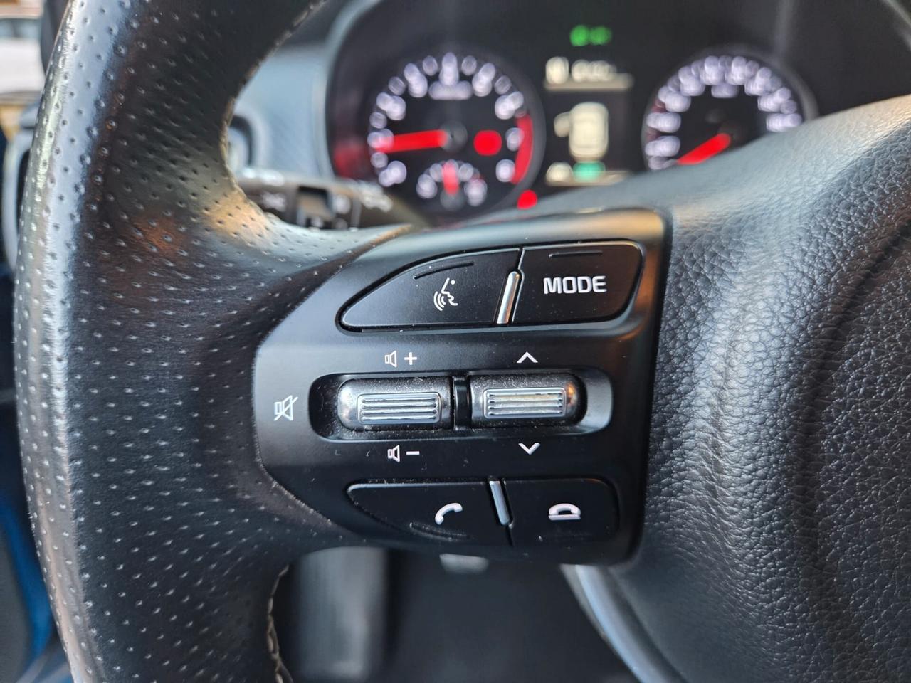 Kia Stonic 1.0 T-GDi 100 CV MHEV iMT GT Line